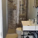 Hotel A&b