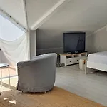 A&b Hotel