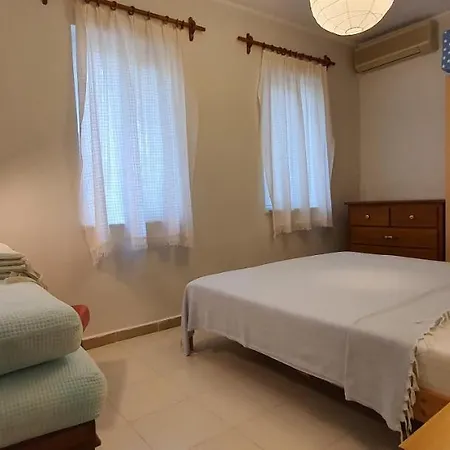 فندق إيه آند بي هوم
